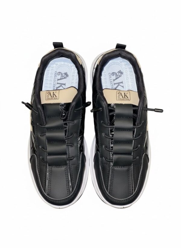 Black & Beige Sport Sneaker